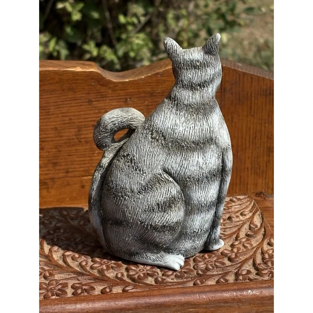 Vintage Marsha Mccarthy Cat Figure Gray Striped Tabby Blue Eyes Signed
